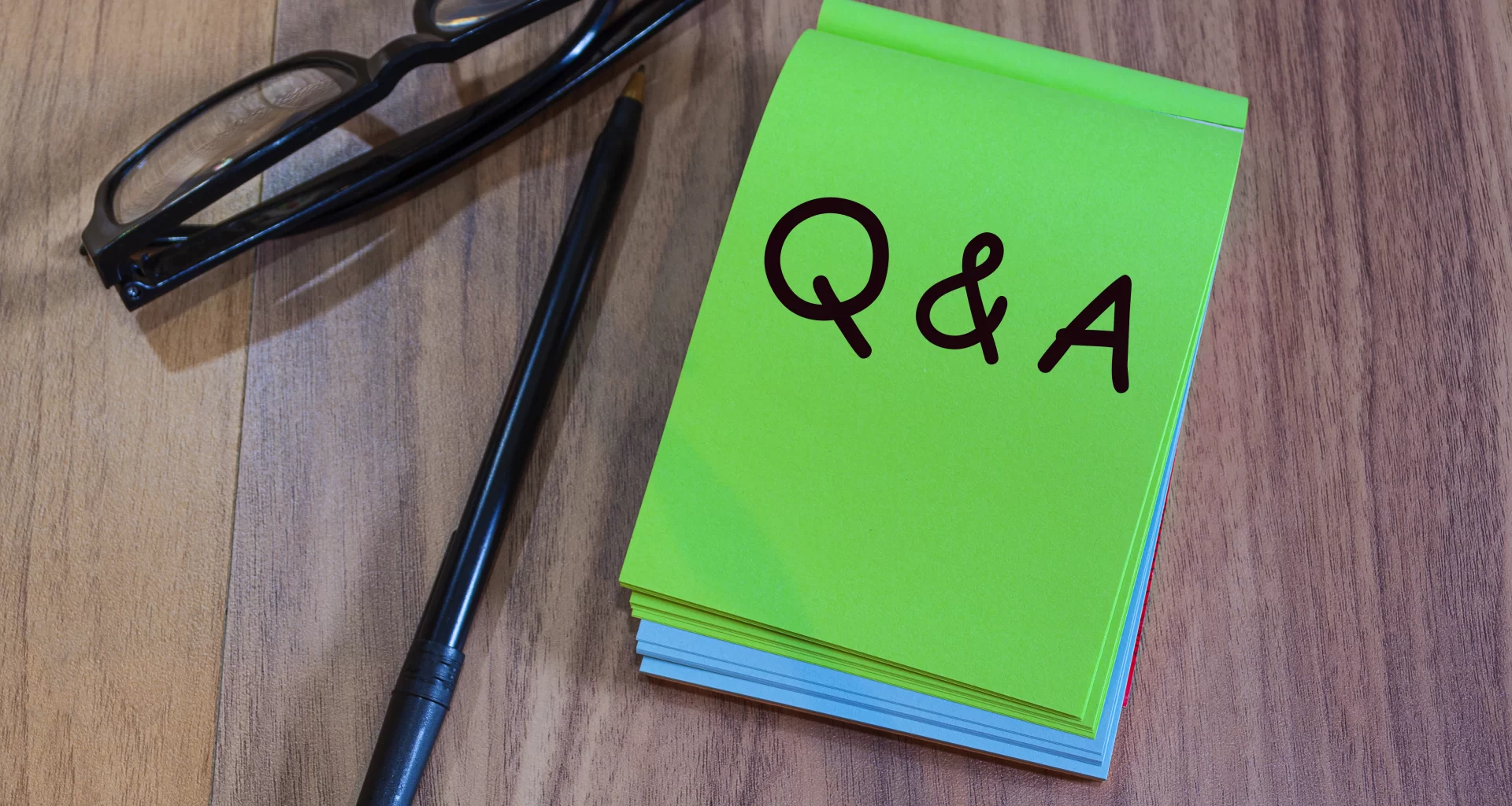 Clinical Support Worker communicating empathetically with patient, promoting emotional well-being